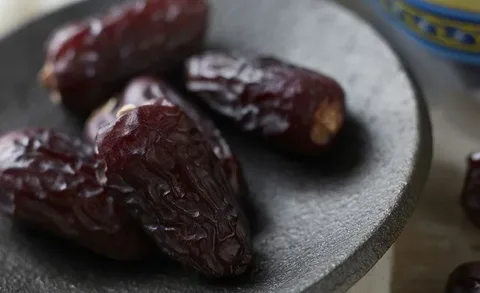 تصویر 3 از انواع خرما مضافتی با تنوع انتخاب گسترده و کیفیت های تضمین شده